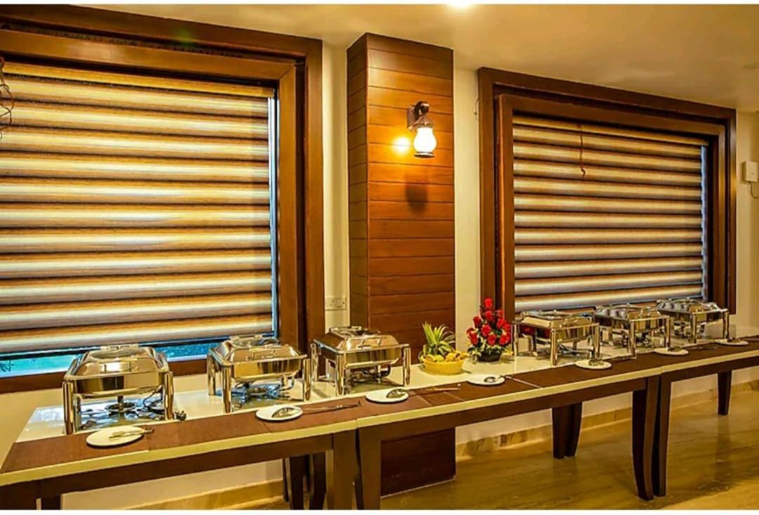 Hotel Agra Grande By Goyal Hoteliers Agra (Uttar Pradesh) Exterior foto